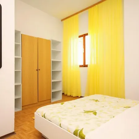 8260c Apartment